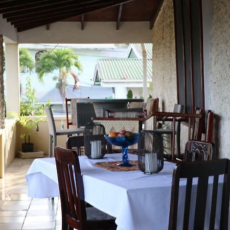 Rainbow Inn Grenville Luaran gambar