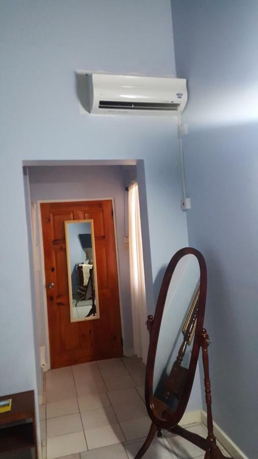 Rainbow Inn Grenville Luaran gambar
