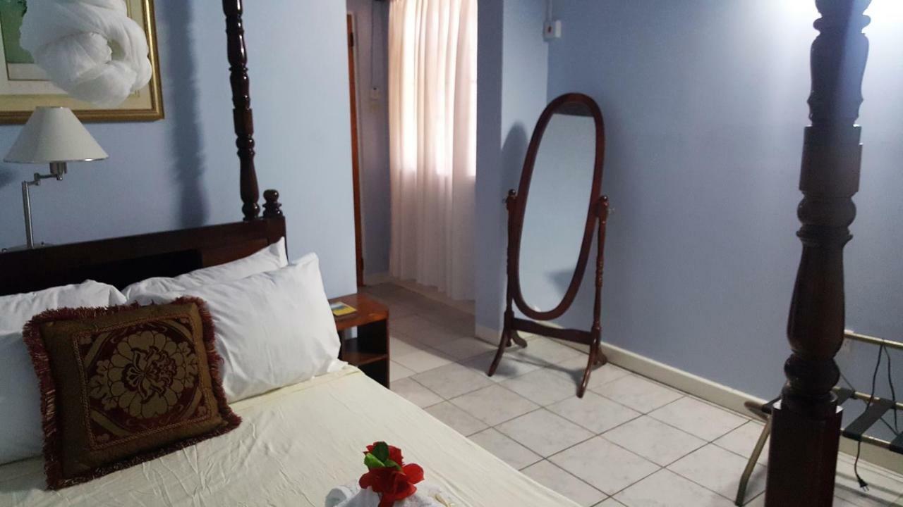Rainbow Inn Grenville Luaran gambar